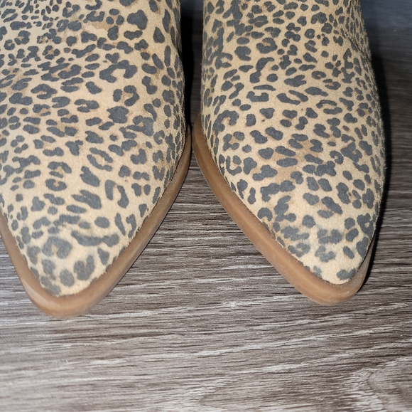 Dolce Vita's Samy Bootie - Picture 4 of 8